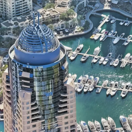 Dubai Marriott Harbour Hotel & Suites