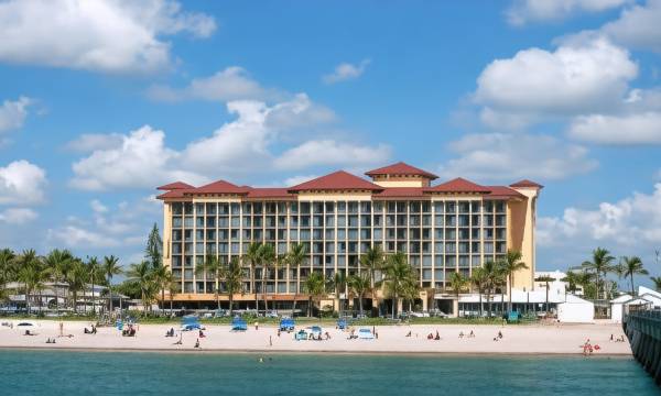 Wyndham Deerfield Beach Resort