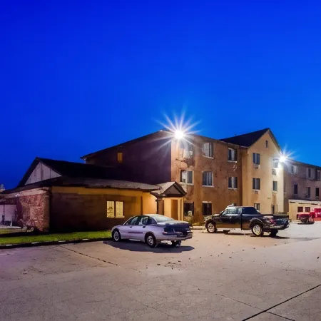 Best Western Plus Altoona Inn