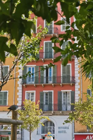 Hotel Riviera Отели рядом с достопримечательностью «Scala santa»