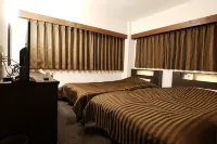 Business Hotel Fiz Nagoya Airport Hotels in Komaki