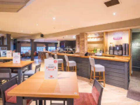 唐卡斯特湖畔高級旅社 唐克斯特酒店