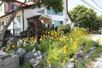 Jaebudo Hadoji Pension Hotels near Jeongok Port