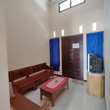 Villa Sava Syariah Jember (Rumah Sewa Harian) Отели в г. Джембер