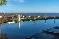 Luxury House With Ocean View
