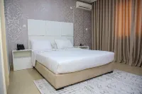 ドリティス ゲストハウス マクルッソ のホテル