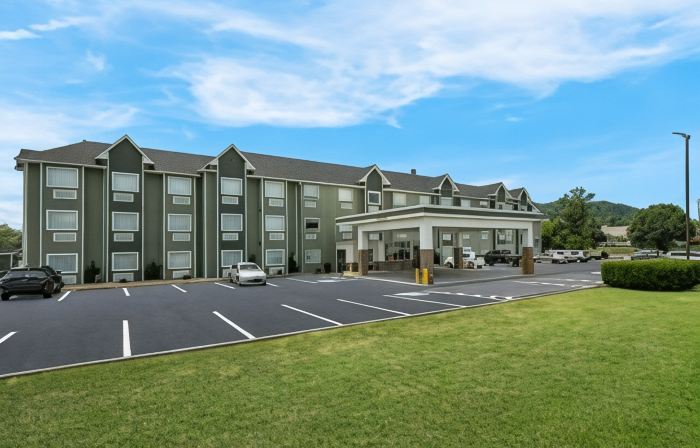 SureStay Plus Hotel by Best Western Sevierville