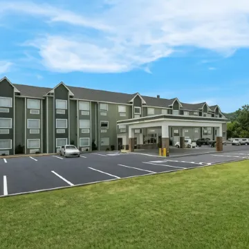 SureStay Plus Hotel by Best Western Sevierville