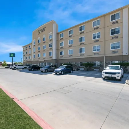 Quality Inn & Suites