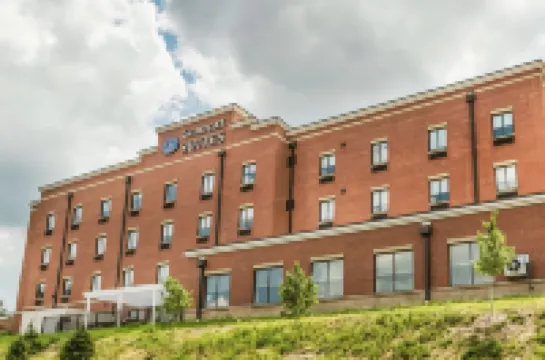 Comfort Suites Florence - Cincinnati South Hotels in Florence