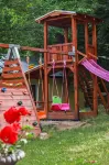 Welcoming Bungalow in Petrich - Homestays