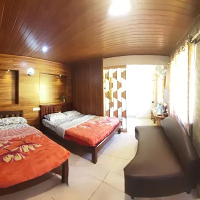 Greenview Holiday Inn Hotels near Munnar Tea Museum