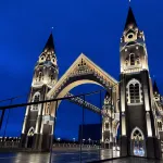 Burqin Luxury Hotel - 3-Star