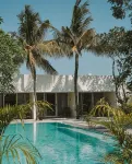 Ayom Suite - Swimmingpools