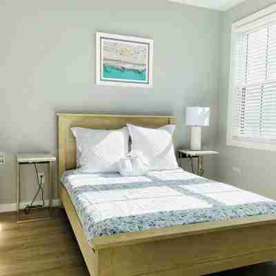 Downtown Park Circle Modern Rooms