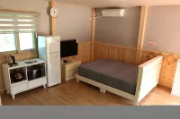 Poceon Ciyuyisup Pensyeon - Guest houses
