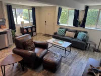 Charming 2-bedroom apartment with AC, WiFi in welcoming Martinez Hoteles en Martinez