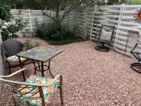 Cozy Carriage House - studio in serene Arvada with WiFi, AC