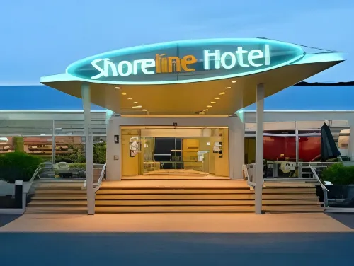 Shoreline Hotel - 3-Star
