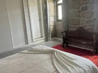 Casa da Burra- Alto Douro Vinhateiro,Casa em pedra alia a tradição ao conforto. Hotels in Alijo
