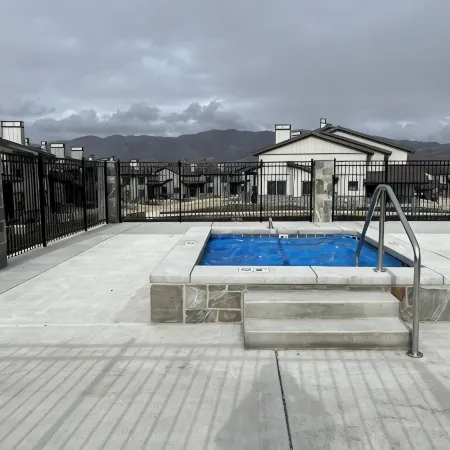 Luxury Condo by Mountain and Jordanelle Reservoir
