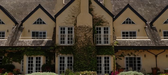 Seal Cove Inn Hotels in San Mateo County