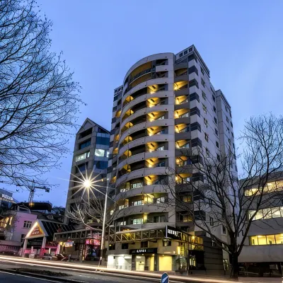 Quest Auckland Serviced Apartments Отели рядом с достопримечательностью «Улица Кей-роуд»