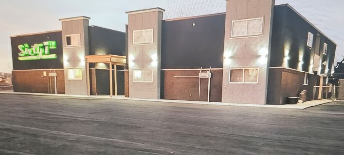 Beautiful Contemporary Suite #04 Ξενοδοχεία στην πόλη Comanche County