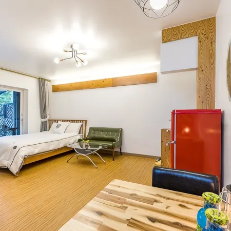 Hadong Cloud Hill Pension