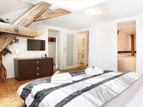 Attic Hastalska - Old Town Square - Grand Luxury Apartments