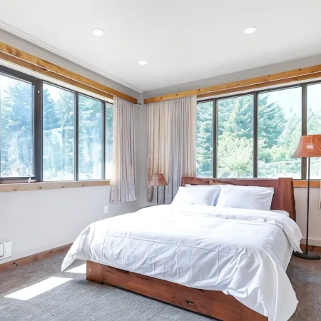 Hopes Hidden Gem, Two Bedroom Cozy House.