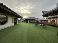 Quanjing Hotel (Zaoyang Hancheng Hangong Scenic Area Store)