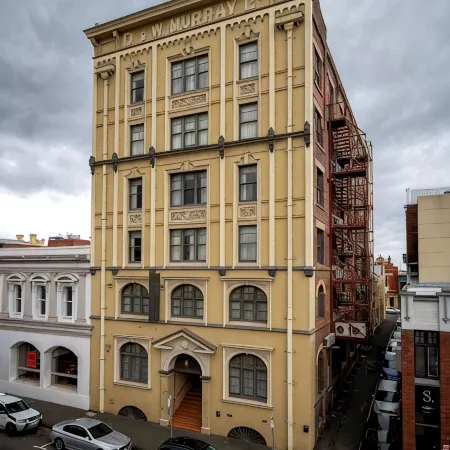 Launceston Central Apartment Hotel Official
