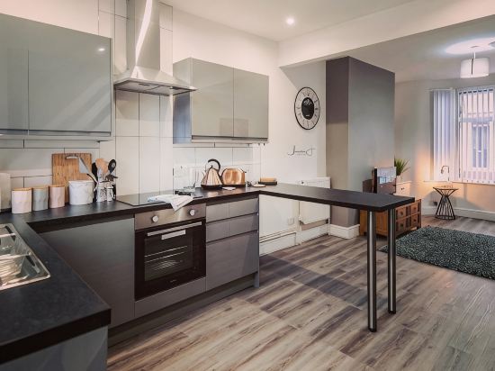 Liverpool Harrow Road Sleeps 6- Infinity Apartment