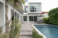 Private Pool Villa 6 Bedroom - La Vista Chiang Mai - Villas
