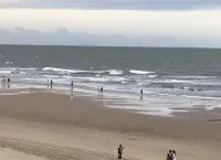 海韻海景民宿別墅公寓（吳川鼎龍灣海洋度假區店） - 海滩