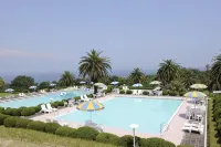 Kawana Hotel - Sea View