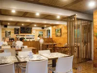 Bernardo's Lantia Hotel Hotele w: Basco