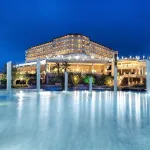 Level Luxury Suites