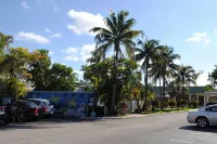 Floridian Hotel - parking
