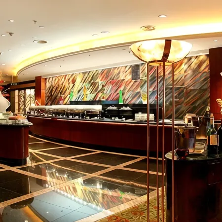 Clarion Tianjin Hotel Отели рядом с достопримечательностью «Станция метро Xiaobailou»