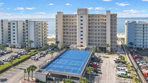 The Perfect Beach Vacation!  Private parking. Unit 703,  3BR, 3BA, Sleeps 12