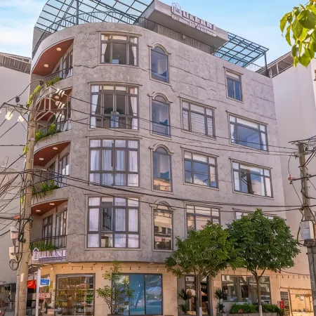 Bullani Hotel & Apartment