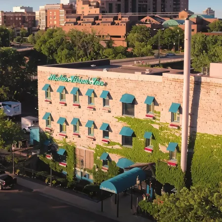 Nicollet Island Inn