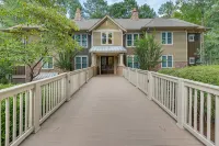 Reynolds Lake Oconee Condo-Newly Updated-On-Site Biking & Hiking