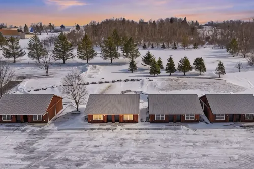 Golf, Outdoor Bar, Restaurant - The Timber Cabin - Feriehus