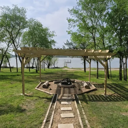 LAKEFRONT HOME in Lake Tawakoni -Wills Point