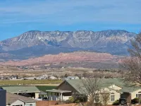 Mountain View Retreat Near Zion, Sand Hollow