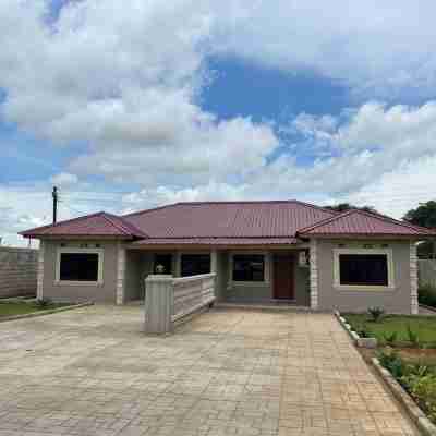 Grace’s Cozy Place Unit A in Makeni, Lusaka Others