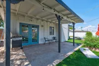 New House! Near Old Town Scottsdale, ASU, Spring Training, and Downtown Phoenix!